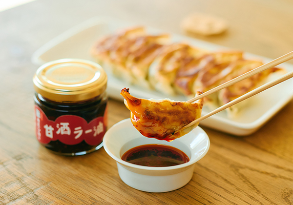 甘酒ラー油と餃子
